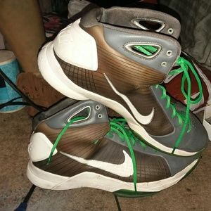 Nike hyperdunks